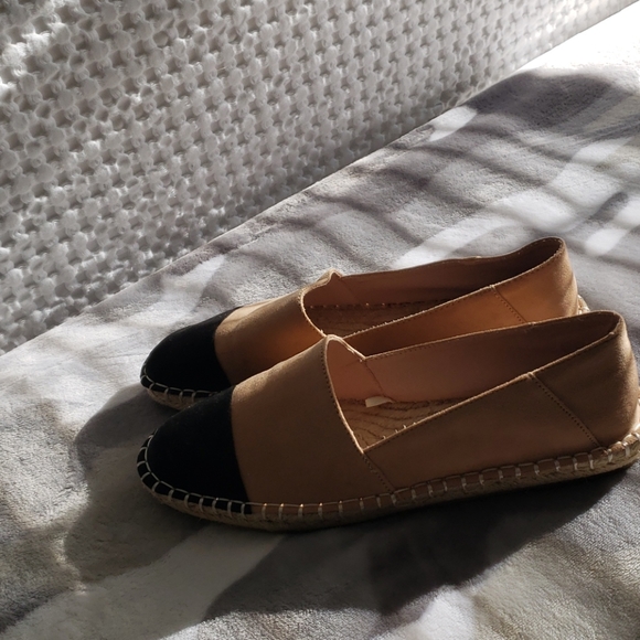 Zara Shoes - Picture 2 of 4